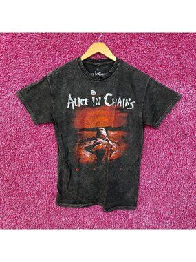 Alice In Chains "Dirt" Album Cover Graphic T-Shirt Medium